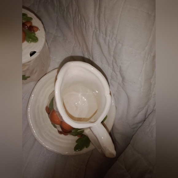 Vintage Mushrooms Creamer And Suger Dish 1981 Folk Art Wood Design Acorns - Picture 6 of 12